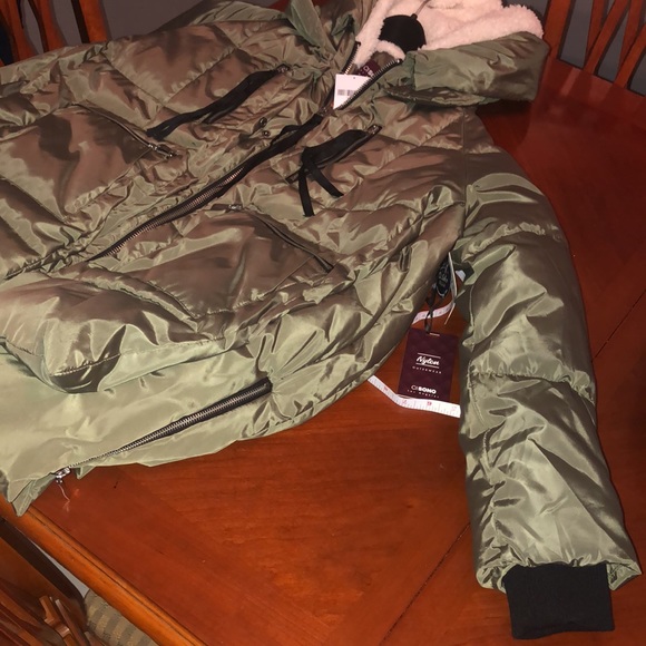 Forever21+Ci sono NWT  faux utility trim shearling parka puffer jacket size XL. - Picture 8 of 17